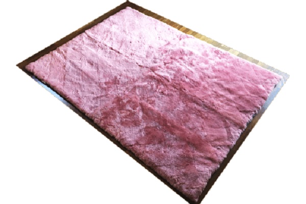 ムートンカーペット長方形ローズピンクの写真
